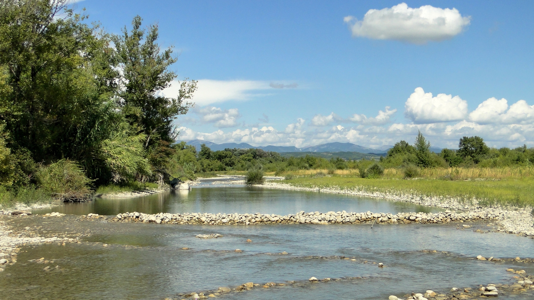 Au fil de l’eau des Rives de l’Aygue
